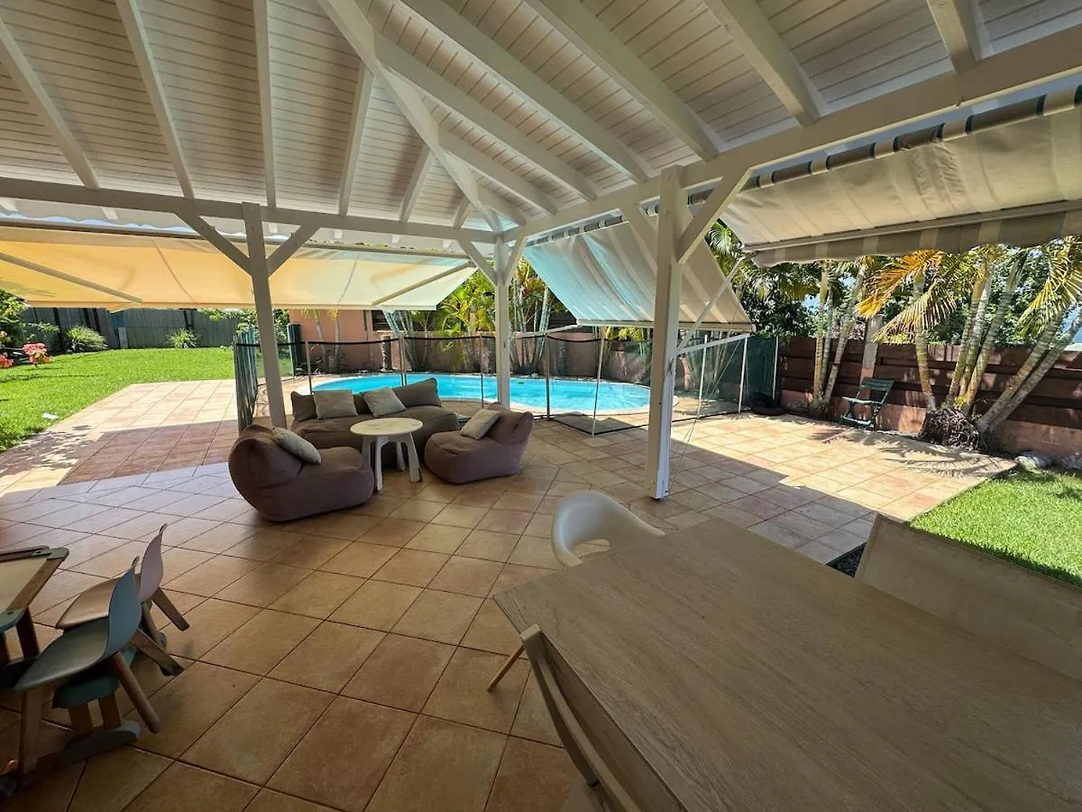 Villa Morne-Bou Petit-Bourg